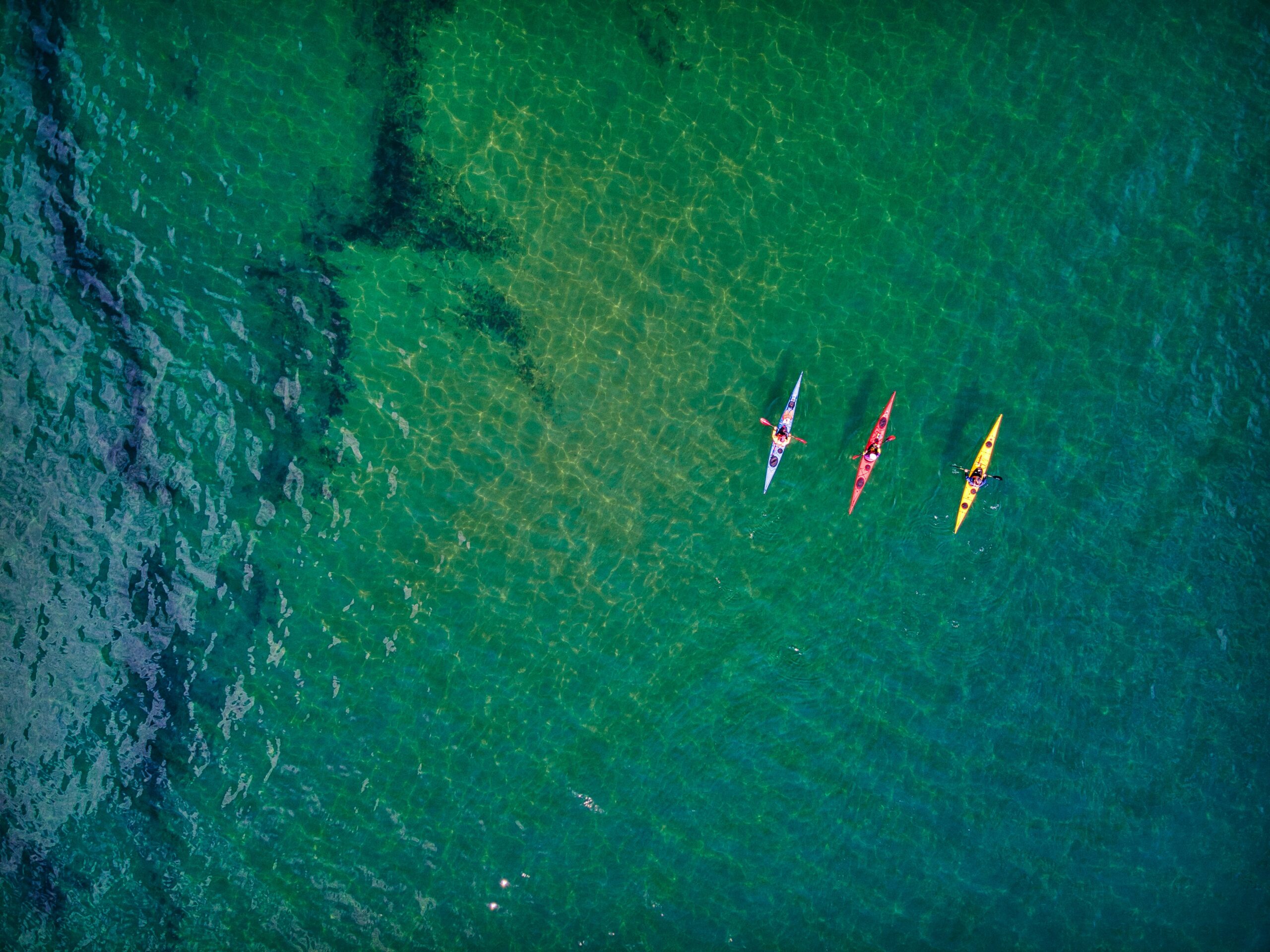 Kayak et activité nautique à Saint Tropez @Unsplash Kayak et activité nautique à Saint Tropez @Unsplash